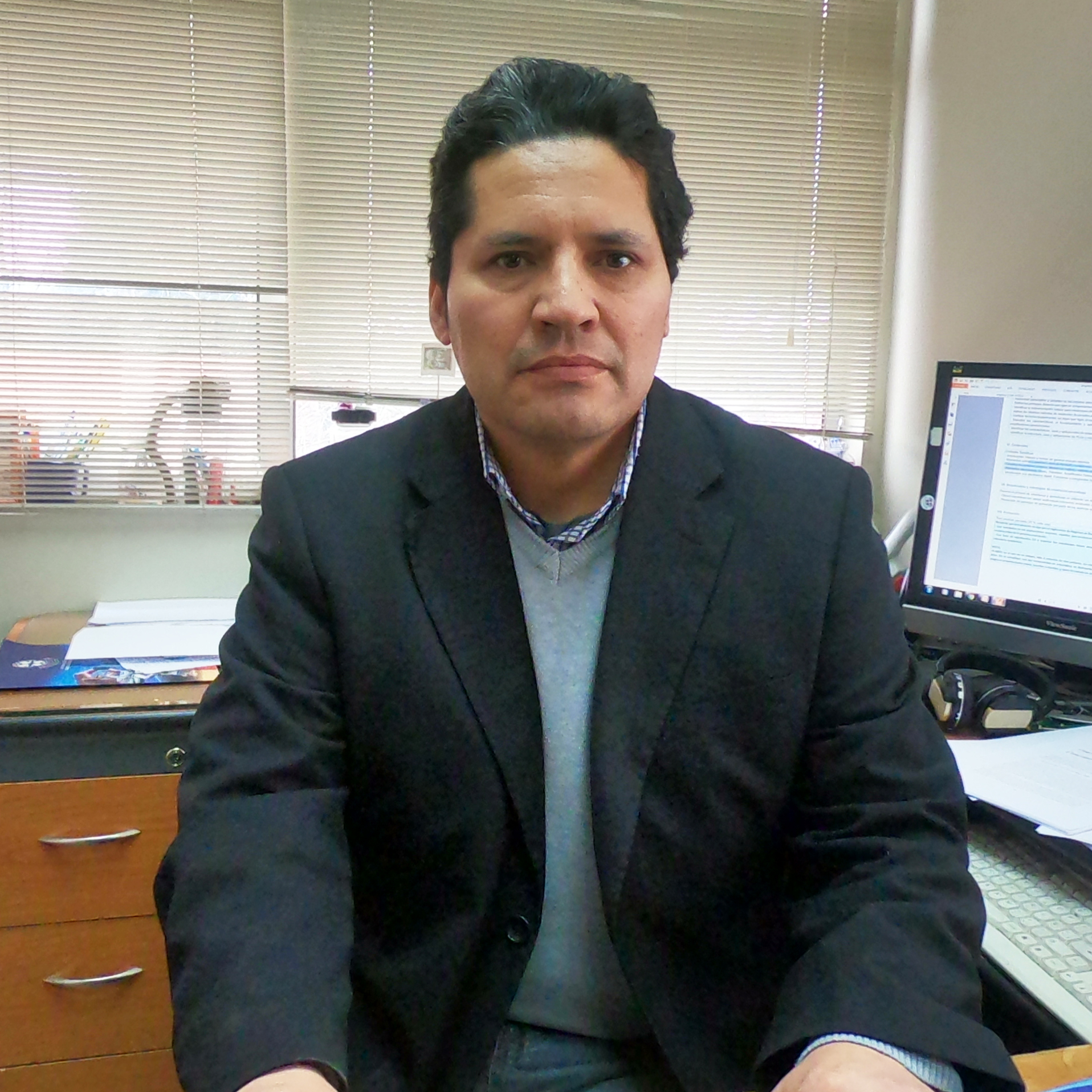 Dr. Robert Guzmán